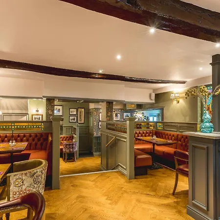 فندق The Kings Arms كيسويك