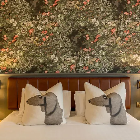 The Kings Arms Hotel 3*