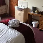 The Kings Arms Hotel
