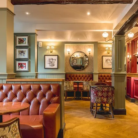 Hotel The Kings Arms 3*