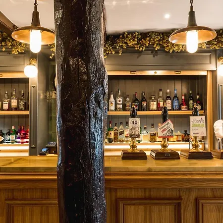 The Kings Arms Отель Кесвик